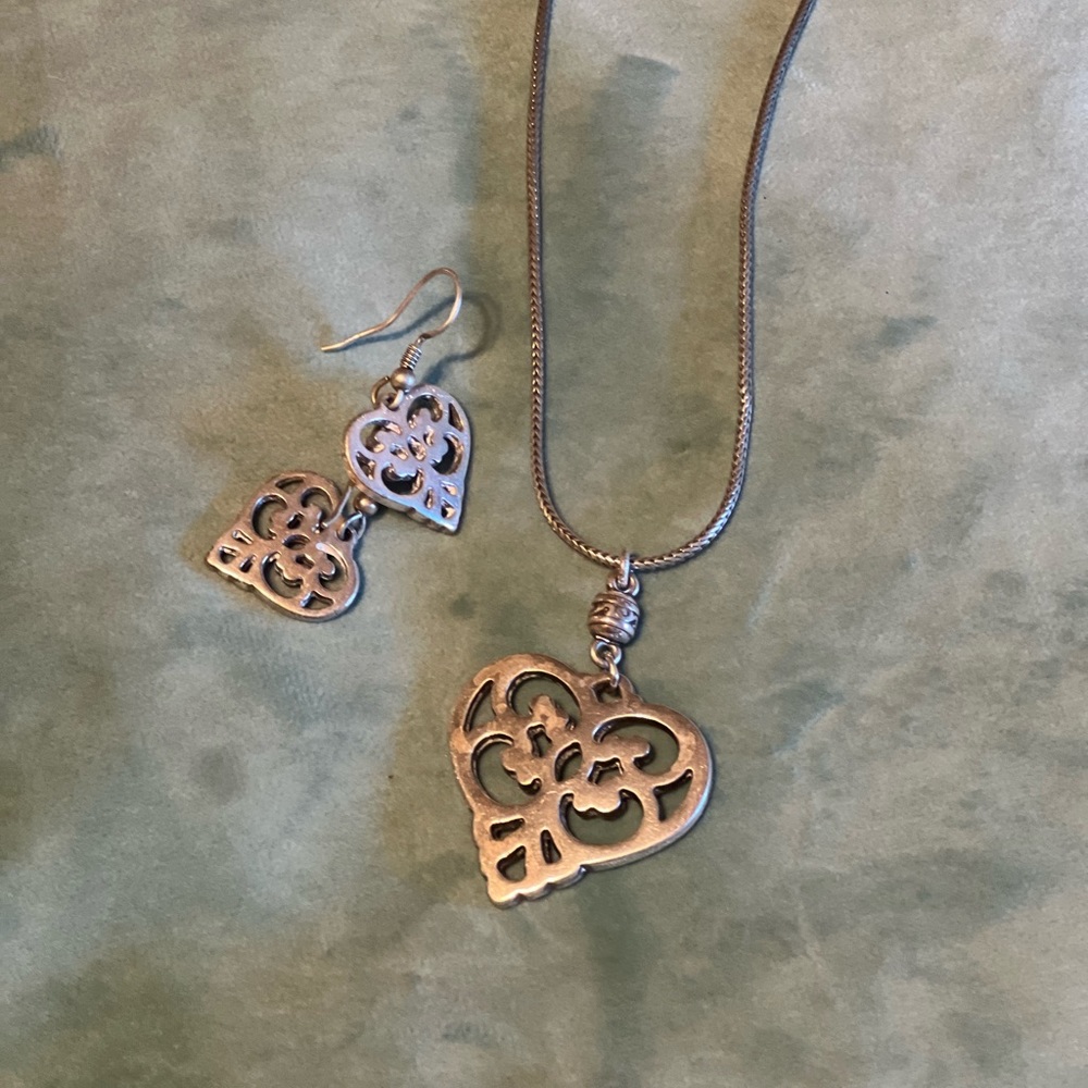 Old school Brighton original necklace and earrings